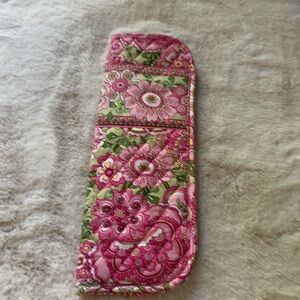 Vera Bradley flat iron/curling iron protector for travel